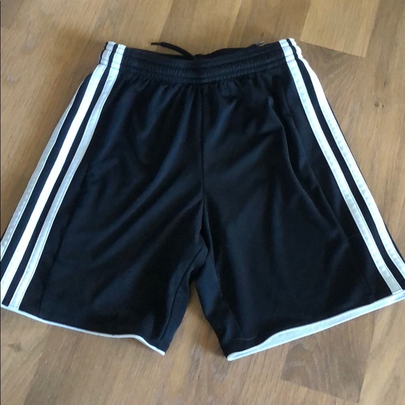 youth soccer shorts - Picture 1 of 1